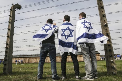 Storia controversa: l'utile abuso dell'Olocausto